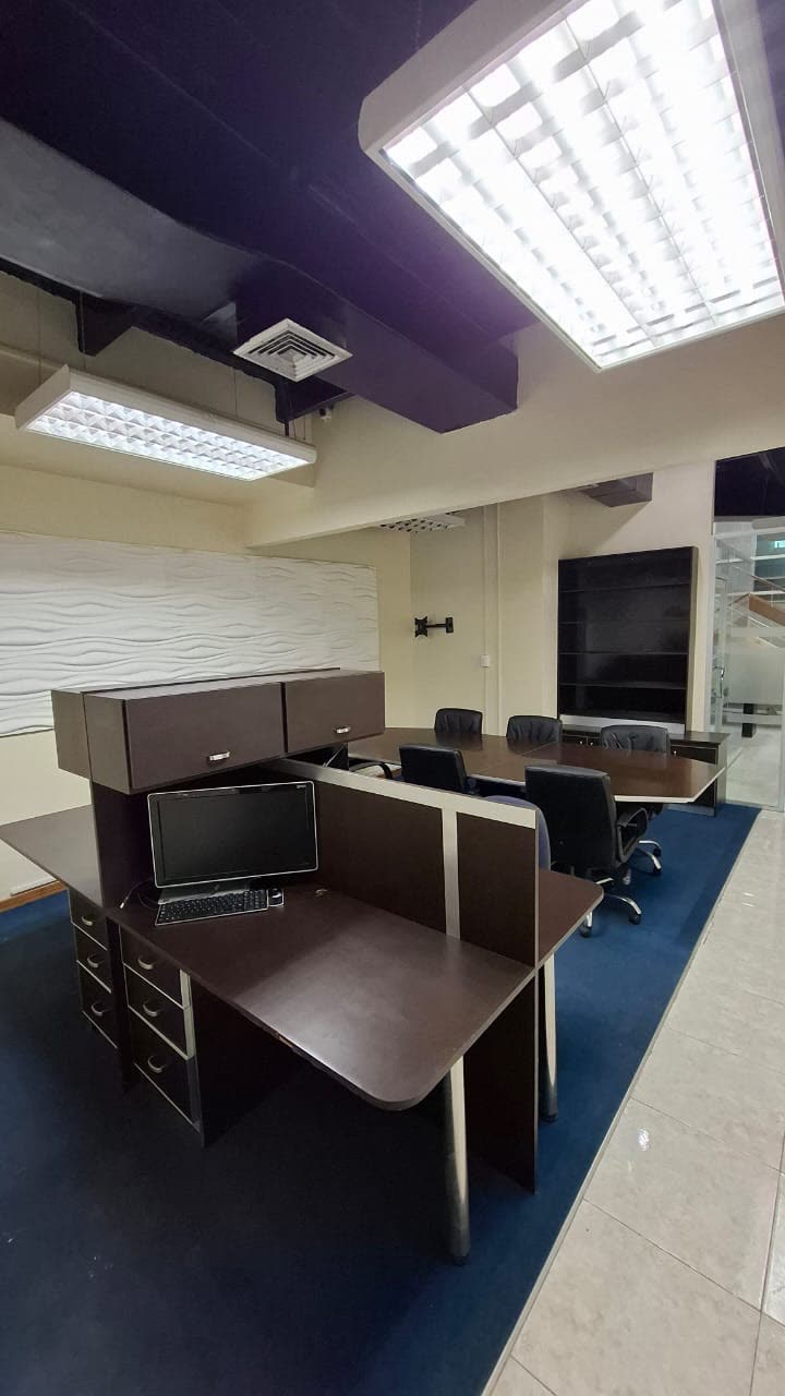 Puestos de trabajo en la sede de Lechería